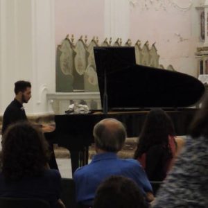 Recital di Alessandro PraticÃ² (pianoforte)